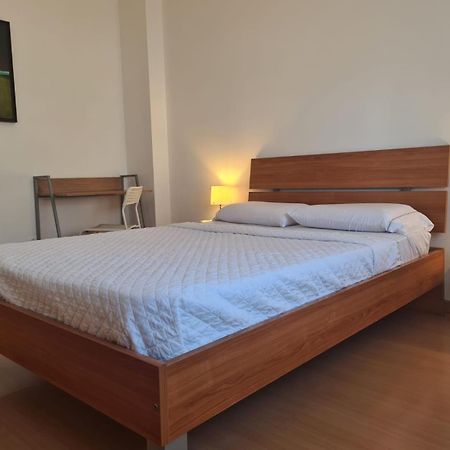 Harbour'S Way, Spacious And Cosy Apartment, With Ac Olhão Екстериор снимка