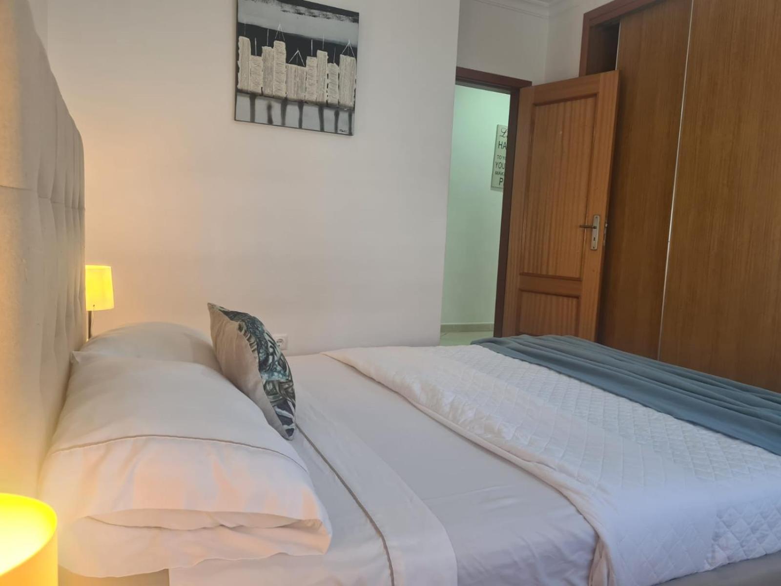 Harbour'S Way, Spacious And Cosy Apartment, With Ac Olhão Екстериор снимка